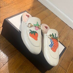 Gucci Cream Mules with Strawberry and Heart Accents